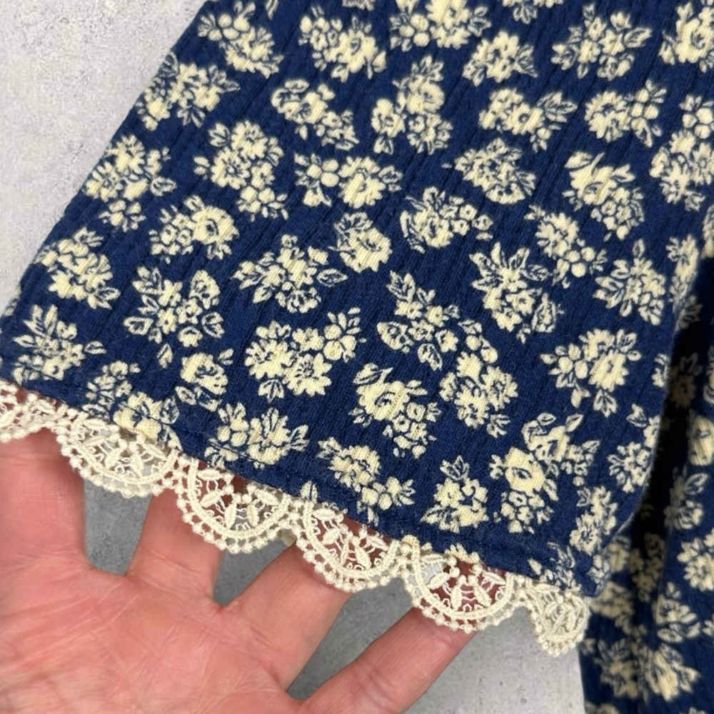 Sezane Clea Shirt Floral Crinkle Size Small French Top Blouse Romantic Lace Trim - Picture 7 of 16